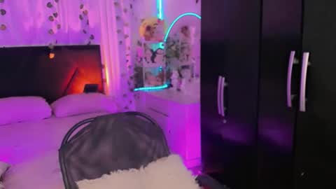 Snapshot of irina_lechera_ chatting on 04-25-26, 08:28 Irina online show from 04-25-26, 08:28