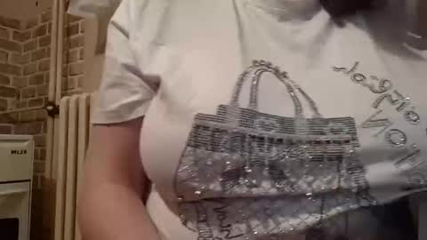 IrinnaK online show from 02-16-25, 08:55