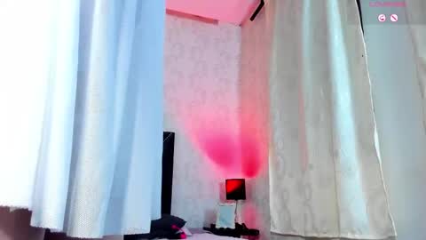 Queen Iris online show from 02-14-26, 06:04