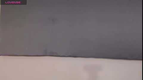 Snapshot of iris_caprice chatting on 12-16-24, 02:57 Instagram iris caprice online show from 12-16-24, 02:57