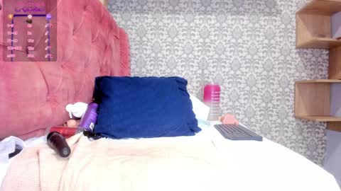 Hot Charlotte  online show from 04-01-26, 12:00