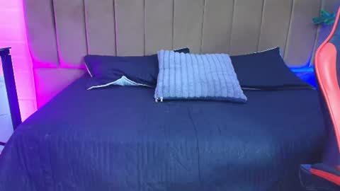 Snapshot of iris_roses chatting on 06-19-26, 08:34 iris_roses online show from 06-19-26, 08:34