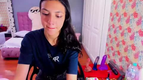 Snapshot of iris_stone_ chatting on 03-03-25, 02:15 Iris online show from 03-03-25, 02:15