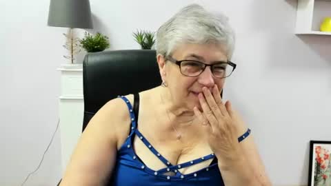 I R I S online show from 06-19-26, 06:40