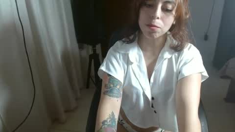 Snapshot of irisarellano_ chatting on 07-04-26, 02:45 irisarellano_ online show from 07-04-26, 02:45