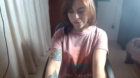 Snapshot of irisarellano_ chatting on 07-08-26, 01:15 irisarellano_ online show from 07-08-26, 01:15