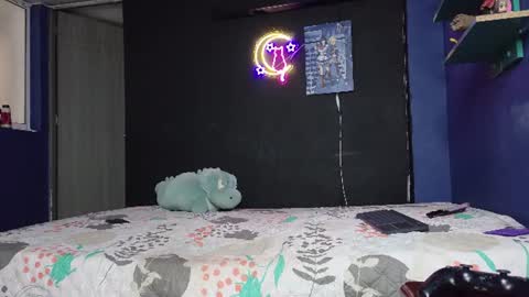 Snapshot of irisbell_ chatting on 08-01-26, 05:34 Camilla online show from 08-01-26, 05:34