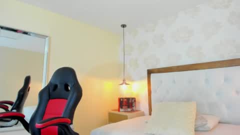 Snapshot of irisclark1 chatting on 06-22-26, 07:22 Iris online show from 06-22-26, 07:22