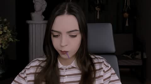 Snapshot of iriscline chatting on 12-05-24, 12:55 Iris online show from 12-05-24, 12:55