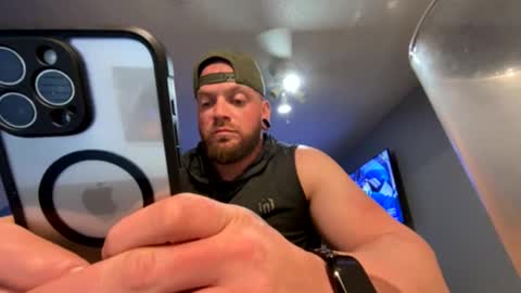 irish419111 online show from 02-16-26, 05:25