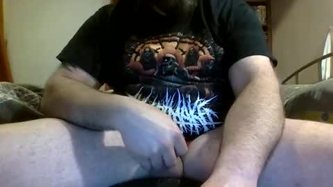 Snapshot of irishadz chatting on 04-26-26, 09:45 irishadz online show from 04-26-26, 09:45