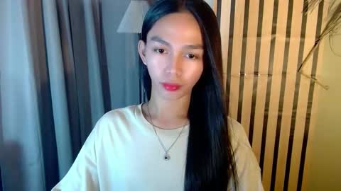 IRISH AND TRIXIE online show from 04-04-26, 02:32