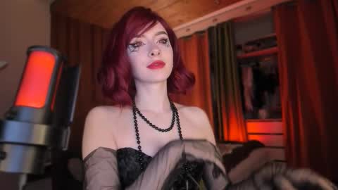 Miss Iris Fansly Miss Iris new inst.  online show from 10-31-25, 04:52