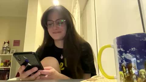 Snapshot of irisss31 chatting on 04-25-26, 07:00 irisss31 online show from 04-25-26, 07:00