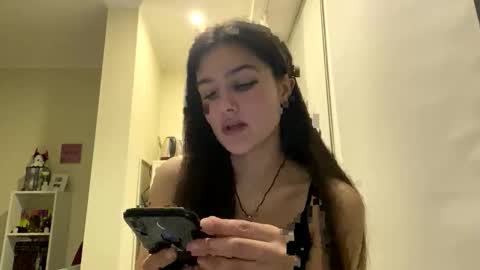 Snapshot of irisss31 chatting on 05-04-26, 06:37 irisss31 online show from 05-04-26, 06:37