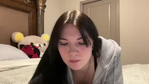 Snapshot of irissweets chatting on 09-26-25, 02:59 irissweets online show from 09-26-25, 02:59