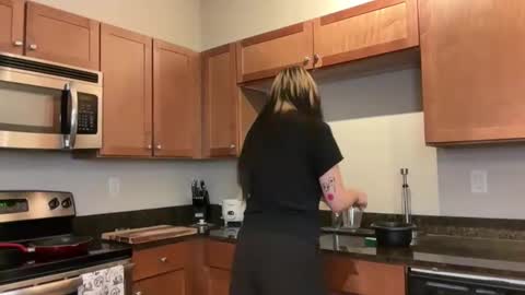 Snapshot of irissweets chatting on 04-09-26, 03:17 irissweets online show from 04-09-26, 03:17