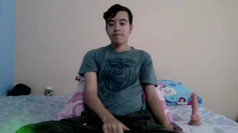 Snapshot of irondante01 chatting on 02-18-26, 12:12 irondante01 online show from 02-18-26, 12:12