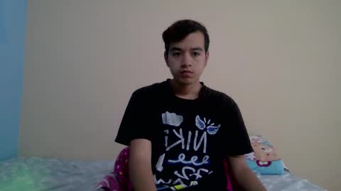 Snapshot of irondante01 chatting on 03-03-26, 12:00 irondante01 online show from 03-03-26, 12:00