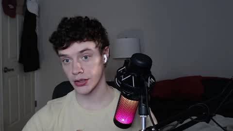 Snapshot of ironthud chatting on 12-05-24, 08:33 Sam online show from 12-05-24, 08:33