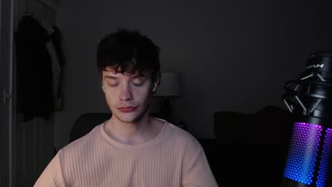 Snapshot of ironthud chatting on 12-24-24, 03:27 Sam online show from 12-24-24, 03:27