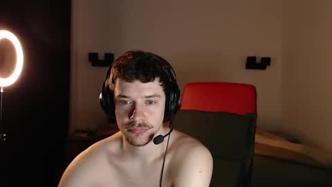 Snapshot of ironthud chatting on 02-20-25, 12:41 Sam online show from 02-20-25, 12:41