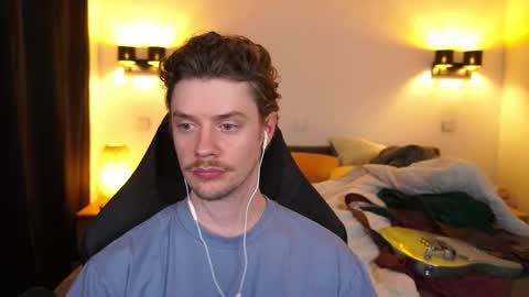 Snapshot of ironthud chatting on 10-02-25, 07:54 Sam online show from 10-02-25, 07:54