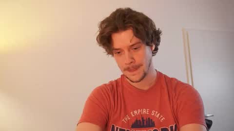 Snapshot of ironthud chatting on 12-01-25, 08:25 Sam online show from 12-01-25, 08:25