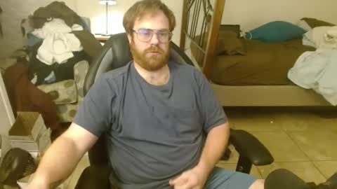 Snapshot of irreversible0 chatting on 12-24-24, 09:28 Matt online show from 12-24-24, 09:28