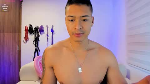 Snapshot of irvinepassion chatting on 02-13-26, 10:11 WILL ANDREW online show from 02-13-26, 10:11