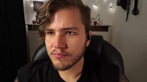 Jess online show from 02-18-25, 06:15