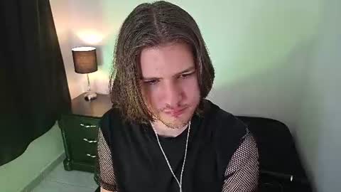 Snapshot of is_jesus chatting on 06-24-26, 08:24 Jess online show from 06-24-26, 08:24