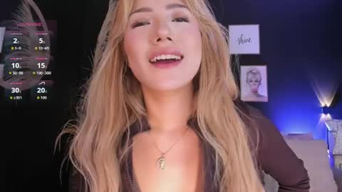 Snapshot of isa_cortes_ chatting on 05-19-26, 02:56 Isa Cortes online show from 05-19-26, 02:56