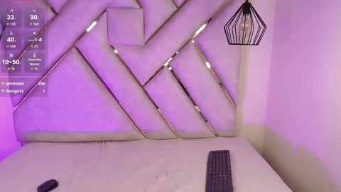 Snapshot of isa_doux chatting on 02-20-26, 06:26 Isa online show from 02-20-26, 06:26