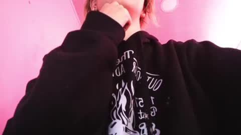 Snapshot of isa_farrah chatting on 07-03-26, 03:51 Isabella online show from 07-03-26, 03:51
