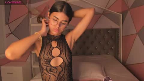    online show from 02-07-25, 12:42