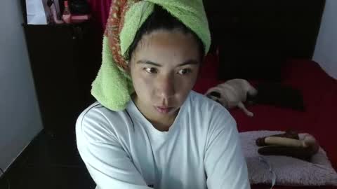 Isa online show from 11-22-25, 02:54