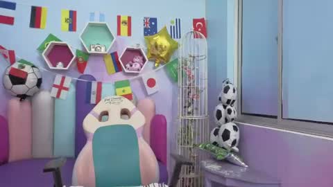 Isaa Skinny  online show from 07-02-26, 03:23