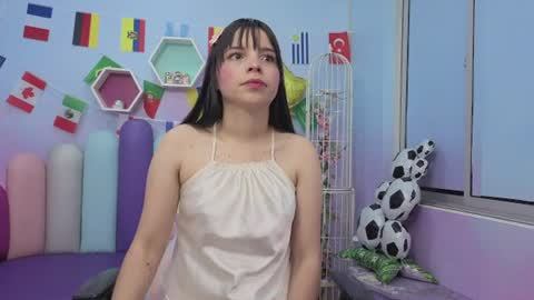 Isaa Skinny  online show from 07-21-26, 03:42