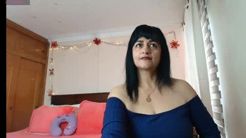 Snapshot of isabeel_sofia01 chatting on 05-20-26, 02:12 Isabeel Sofia online show from 05-20-26, 02:12