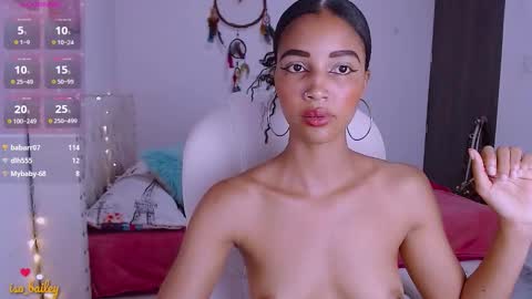 Snapshot of isabel_bailey chatting on 02-25-26, 11:47 isabel online show from 02-25-26, 11:47