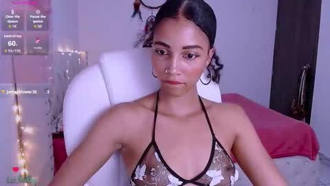 Snapshot of isabel_bailey chatting on 02-27-26, 10:32 isabel online show from 02-27-26, 10:32