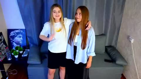 isabel_gold online show from 08-10-26, 05:00