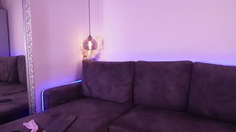 Snapshot of isabela_franco_ chatting on 07-09-26, 11:47 Isabela online show from 07-09-26, 11:47