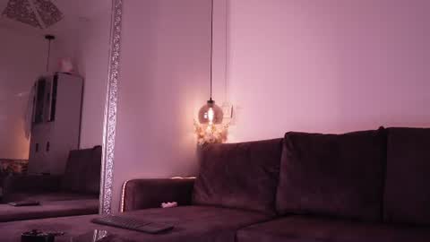 Snapshot of isabela_franco_ chatting on 07-14-26, 11:49 Isabela online show from 07-14-26, 11:49
