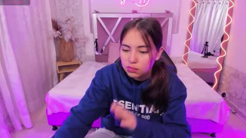 ISABELA  online show from 01-17-26, 11:37