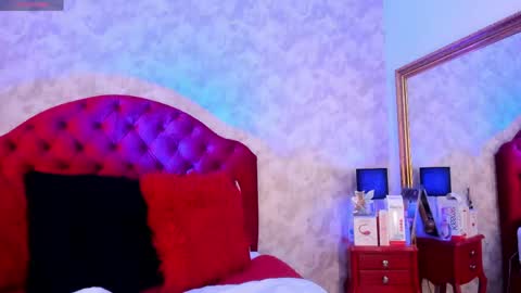 Isabell 13 online show from 04-15-26, 04:47