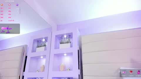 Isa online show from 11-27-25, 04:25