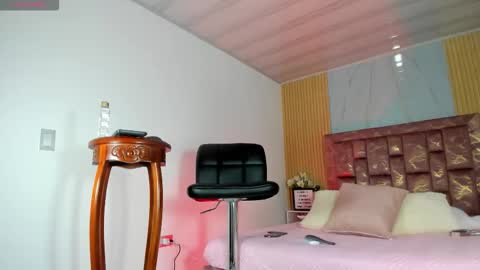 isabella_haddad online show from 10-31-25, 04:24