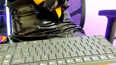 ISABELLA online show from 06-15-26, 06:10